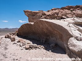 Yerba Buena Petroglyphs - Chile