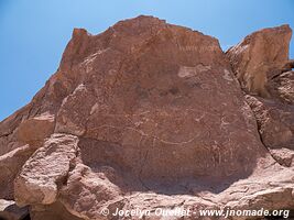 Yerba Buena Petroglyphs - Chile