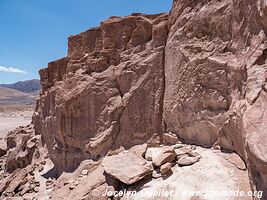 Yerba Buena Petroglyphs - Chile