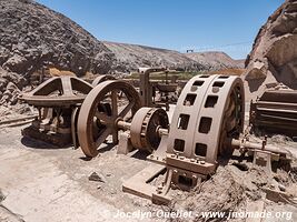 Santa Fe Dam - Chile