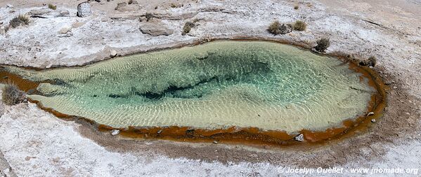 Termas de Lirima - Chile