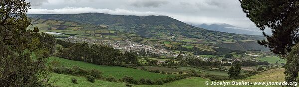 Road from Tulcán to San Isidro - Ecuador