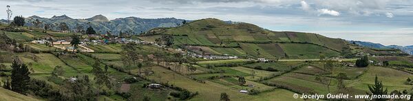 Boucle Isinliví-Guantualo-Guayama Grande-Chugchilán-Isinliví - Équateur