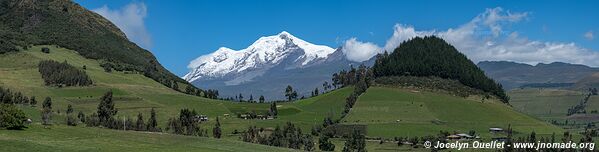 Autour du volcan Cayambe - Équateur