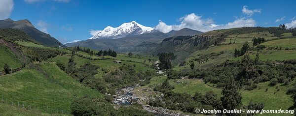 Autour du volcan Cayambe - Équateur