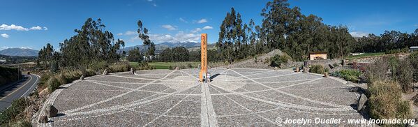 Quisato Sundial - Ecuador