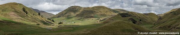 Trail from Totoras to Guamote - Ecuador