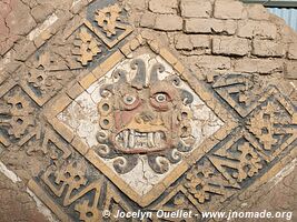 Huacas del Sol y de la Luna - Peru