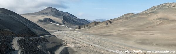 Road from Casma to Lima - Peru