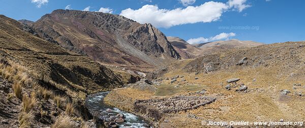 Road from Tanta to Vilca - Nor Yauyos-Cochas Landscape Reserve - Peru