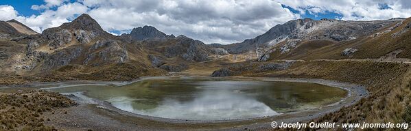 Road from Tanta to Vilca - Nor Yauyos-Cochas Landscape Reserve - Peru