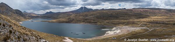 Road from Tanta to Vilca - Nor Yauyos-Cochas Landscape Reserve - Peru