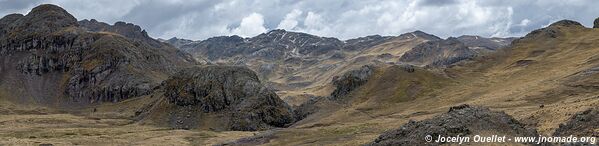 Route de Huancaya à Huancavelica - Pérou