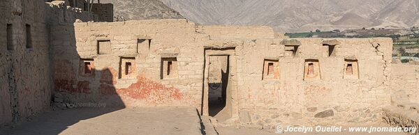 Tambo Colorado Ruins - Peru