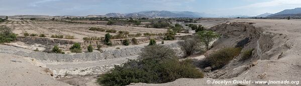 Santa Cruz River - Peru