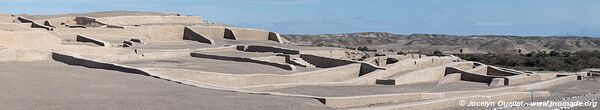 Cahuachi Ruins - Nazca - Peru