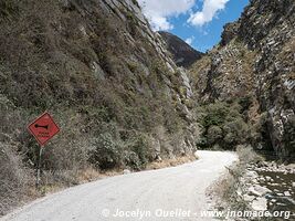 Trail from Polloc to Combayo - Peru