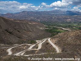 Road from Cajamarca to Cajabamba - Peru