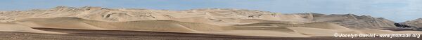 Desert near Ica - Peru