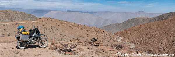 Road from Puquio to Yauca - Peru