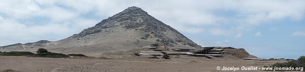 Huacas del Sol y de la Luna - Peru