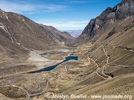 Piste de Santiago de Chuco à Pampas (zone minière) - Pérou