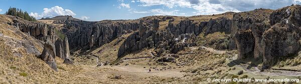 Cumbemayo Aqueduct - Peru