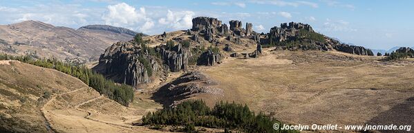 Aqueduc de Cumbemayo - Pérou