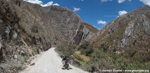 Trail from Polloc to Combayo - Peru