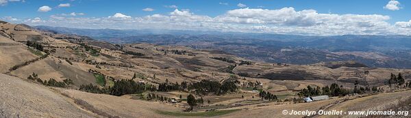 Road from Cajamarca to Cajabamba - Peru