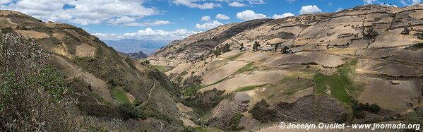 Road from Cajamarca to Cajabamba - Peru