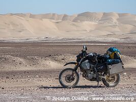 Desert near Ica - Peru