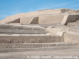 Cahuachi Ruins - Nazca - Peru