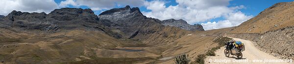 Piste de Santiago de Chuco à Pampas (zone minière) - Pérou